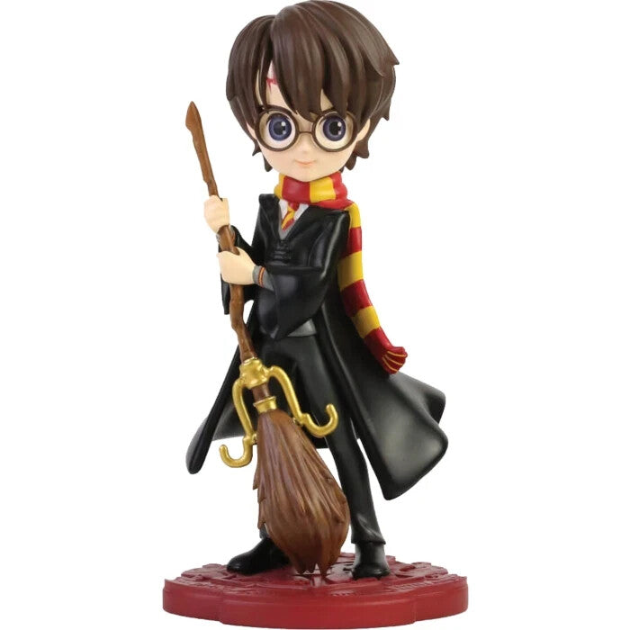 Wizarding World of Harry Potter - Harry Potter 5” Figurine